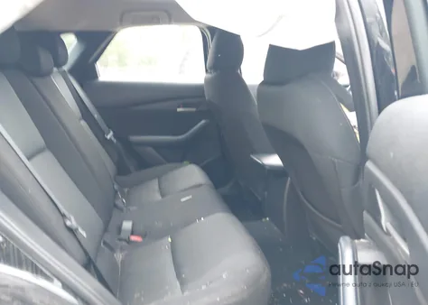 2021 Mazda Cx-30 2.5 S z USA, uszkodzony, nr VIN 3MVDMBAL6MM216396